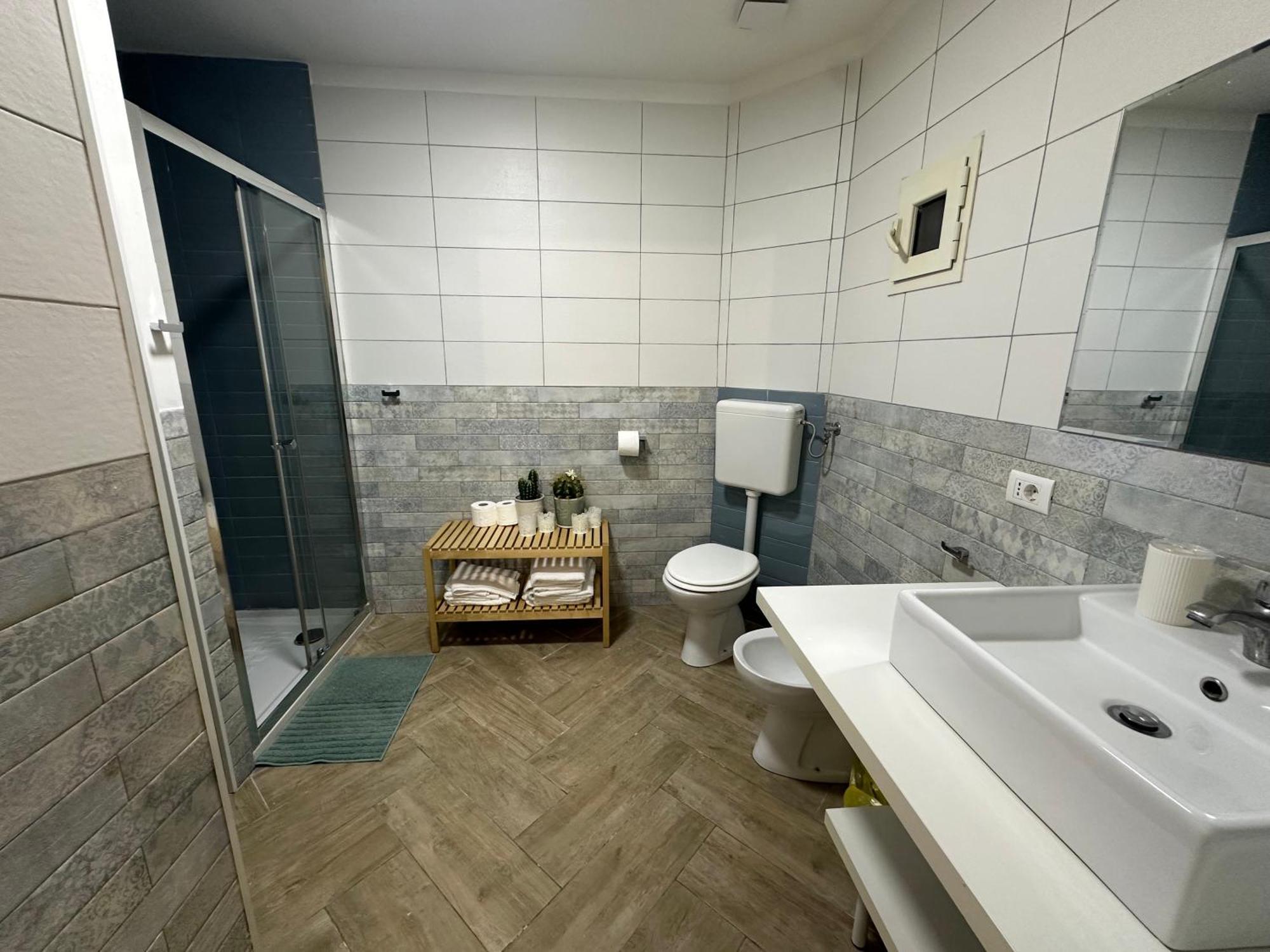 La Maisonette At Duomo Apartment เนเปิลส์ ภายนอก รูปภาพ